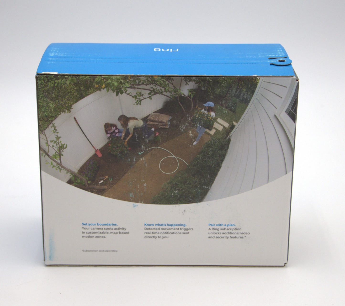 Ring Outdoor Cam Pro 4K Retinal Plug‑In Security Camera Wide Angle White SEALED