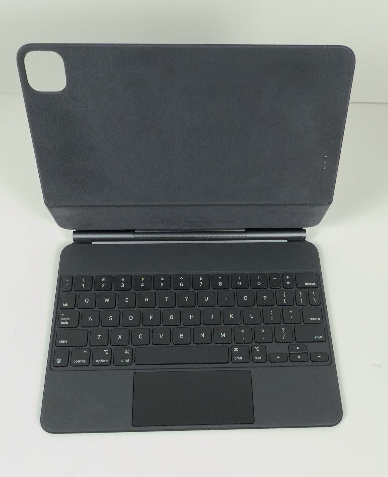 Apple Magic Keyboard for iPad Pro 13" (M4) A2974  – MWR53LL/A with Warranty