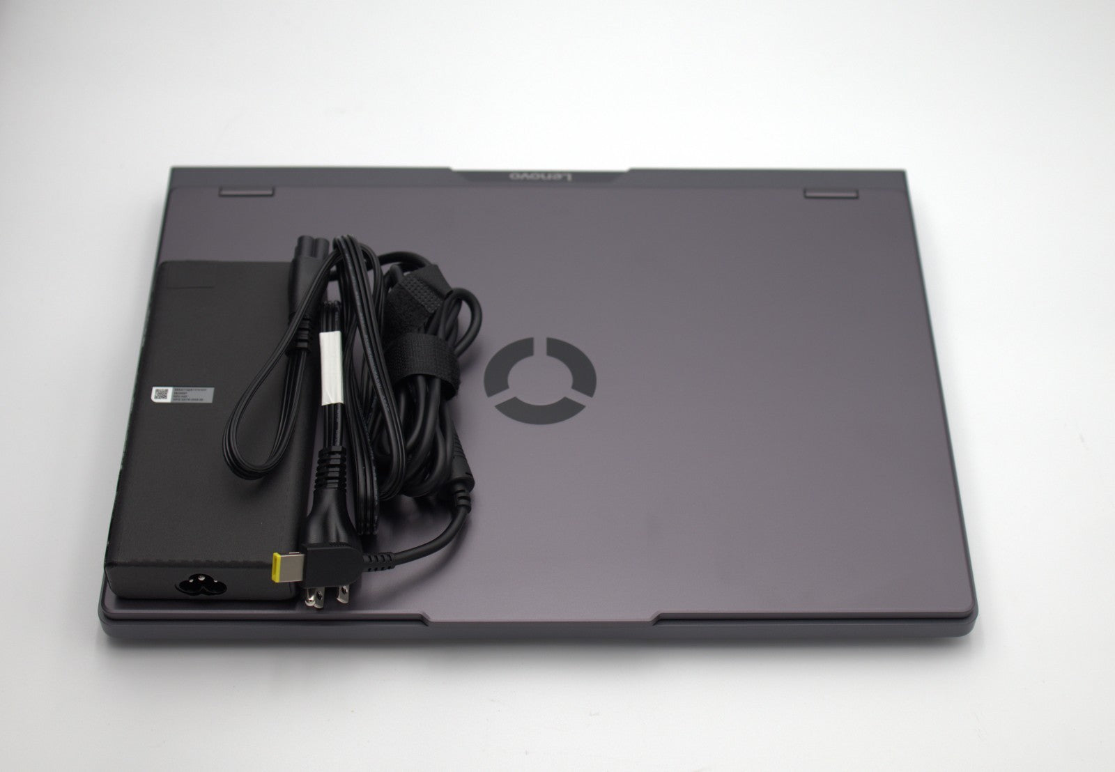 Lenovo Legion 5 16IAX10 16" Ultra 9 275HX 32GB 1TB SSD RTX 5060 W11H Warranty!