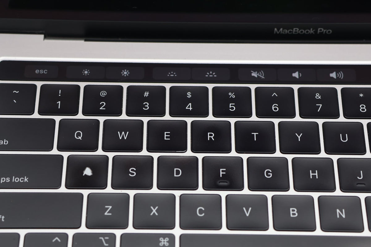 Apple MacBook Pro 13" 2019 i5 1.4GHz 8GB 256GB SSD Silver MUHR2LL/A