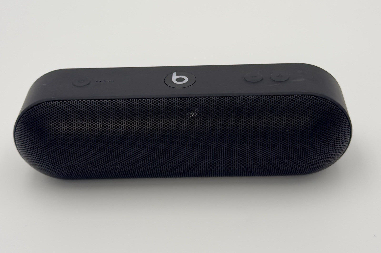 Beats by Dr. Dre Pill+ Plus A1680 Wireless Speaker - Black A1680 ML4M2LL/A