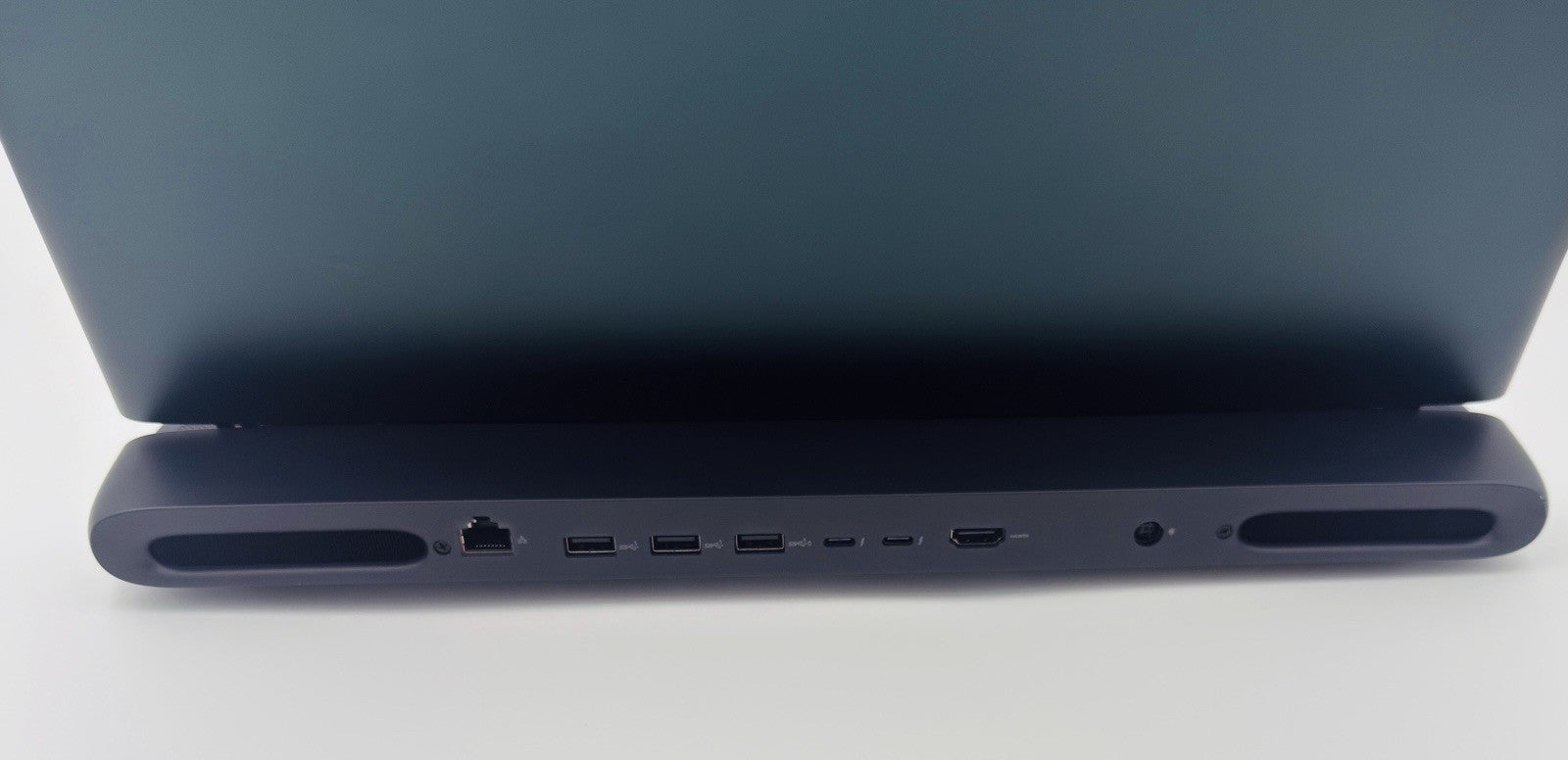 Alienware Area 51 Aa18250 – 18" Ultra 9, 32GB, RTX 5070 Ti, 2TB SSD Warranty