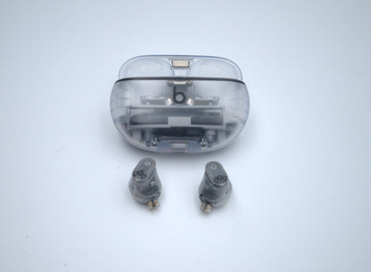 Beats Studio Buds – Wireless Noise Cancelling Earbuds Transparent MQLK3LL/A |