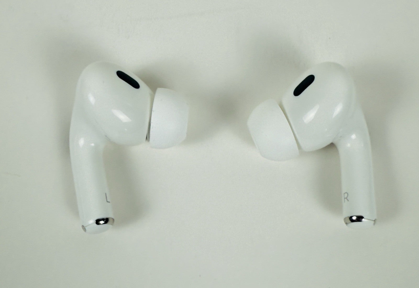 Apple AirPods Pro 2nd Generation with USB-C MagSafe Wireless Charging Case