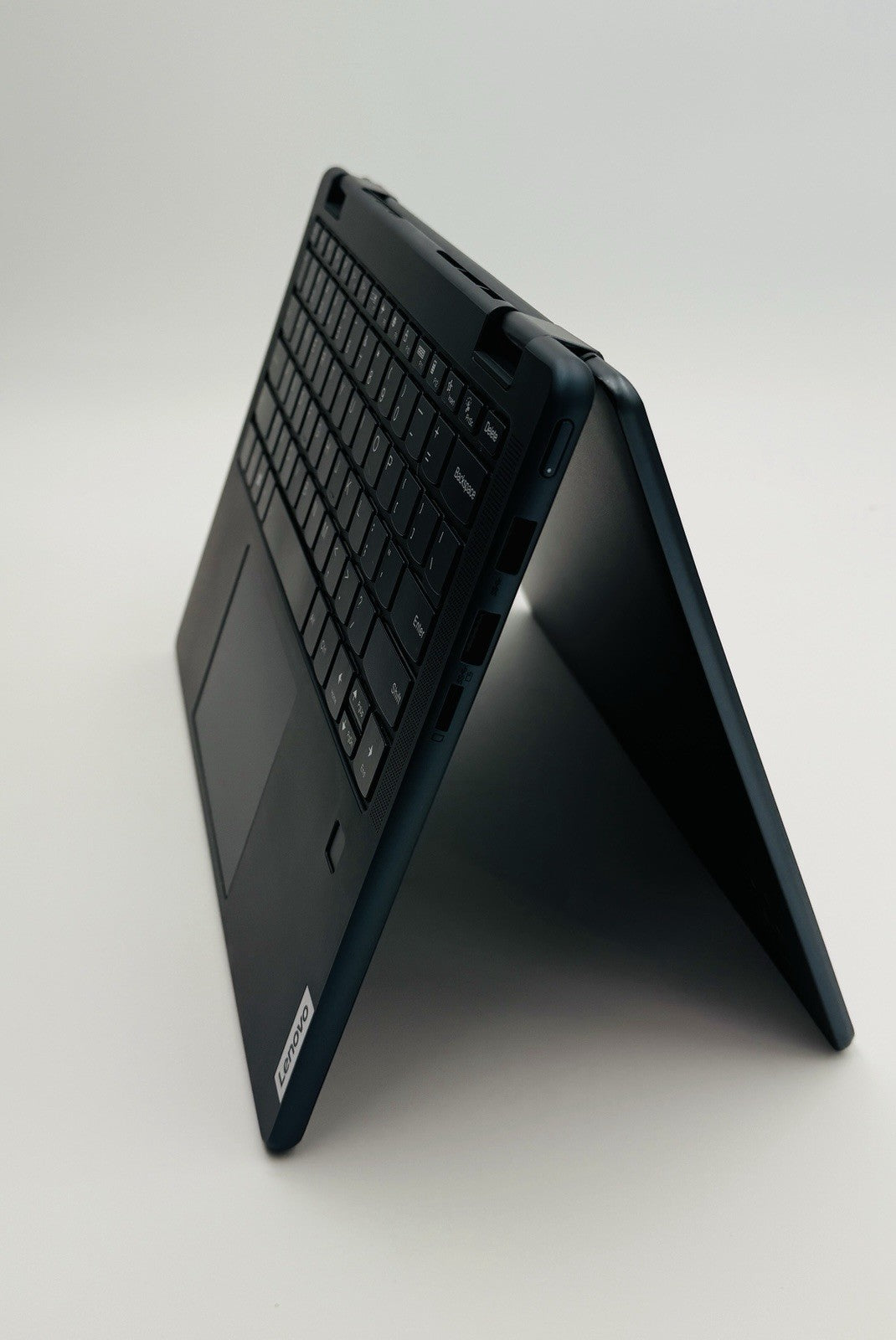 Lenovo Yoga 6 2-in-1 – 13.3" Ryzen 7 5700U, 16GB, 512GB SSD | 13ALC7