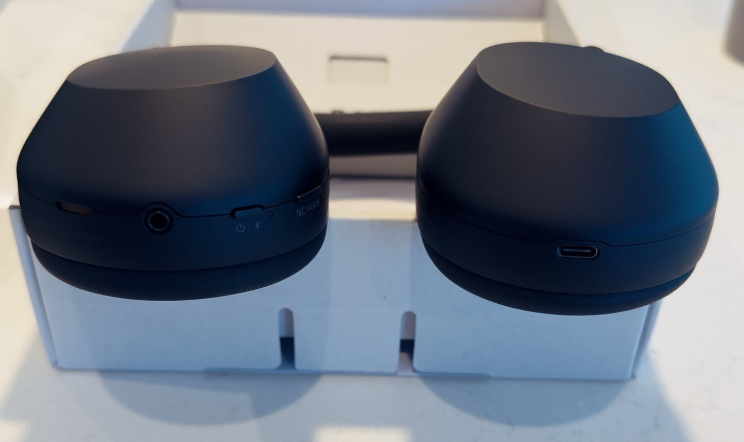 🔥 Sony WH-1000XM5/B Wireless Noise Canceling Over-Ear Headphones - w/Case