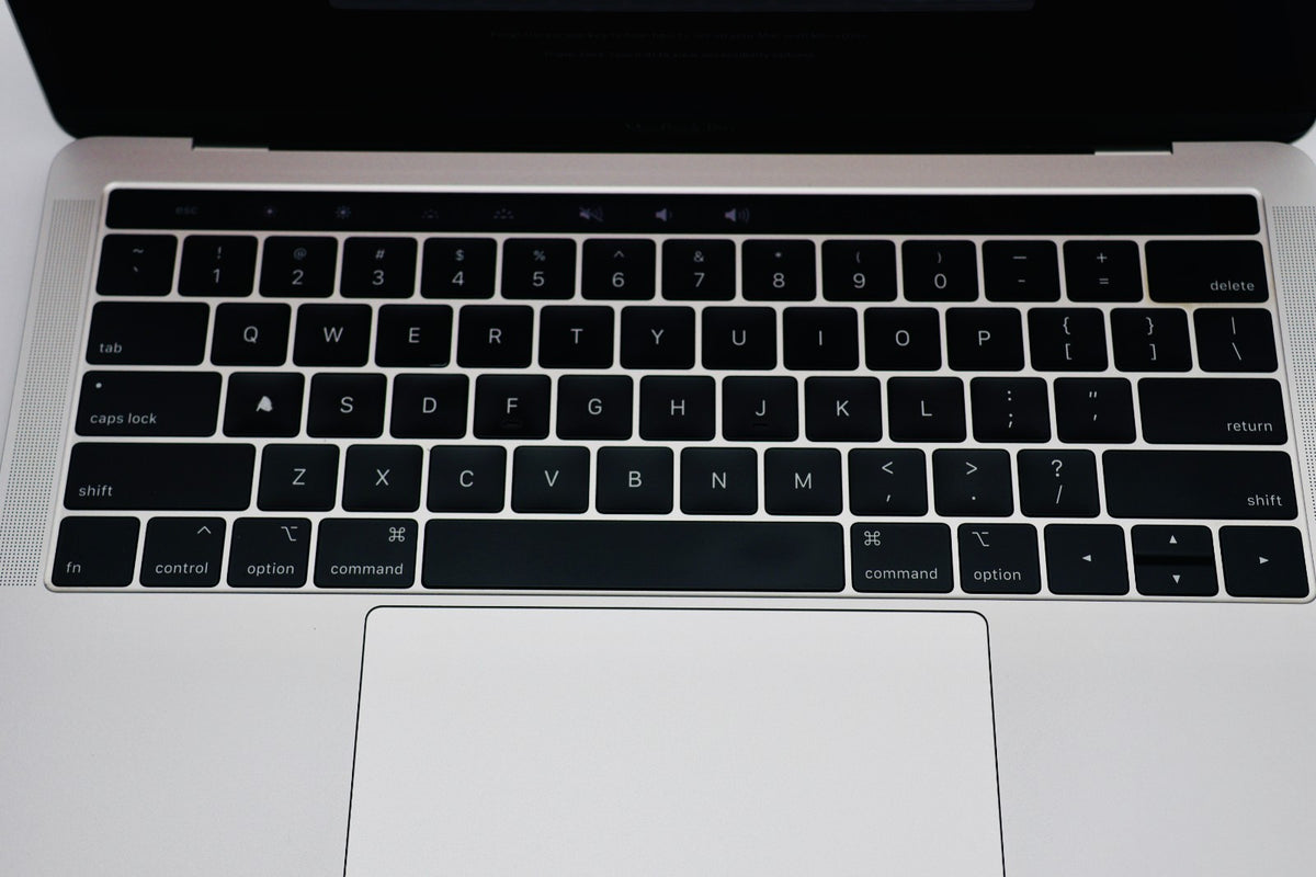 Apple MacBook Pro 13" 2019 i5 1.4GHz 8GB 256GB SSD Silver MUHR2LL/A