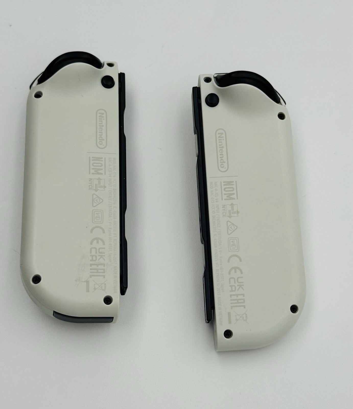 Nintendo Switch OLED Joy-Con – White | OEM Controller Replacement