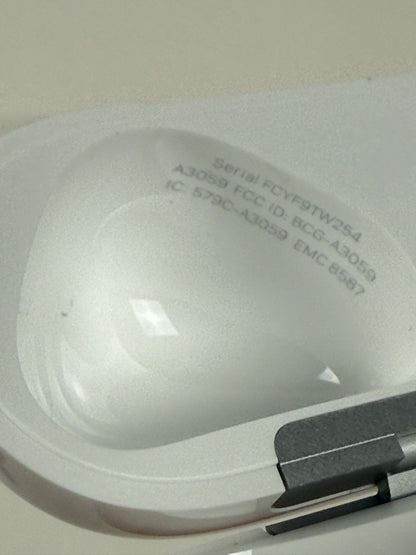 Apple AirPods 4th Gen ANC  with Active Noise Cancellation MXP93LL/A - Very Good!