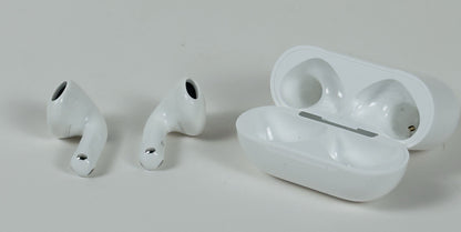 Apple AirPods 4th Gen ANC  with Active Noise Cancellation MXP93LL/A - Very Good!