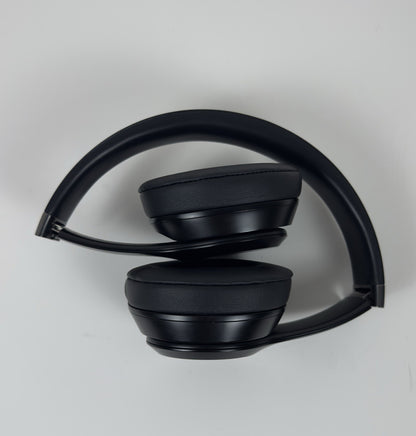 Beats Solo 4 Wireless On-Ear Headphones Black w/ AppleCare+ - Excellent!