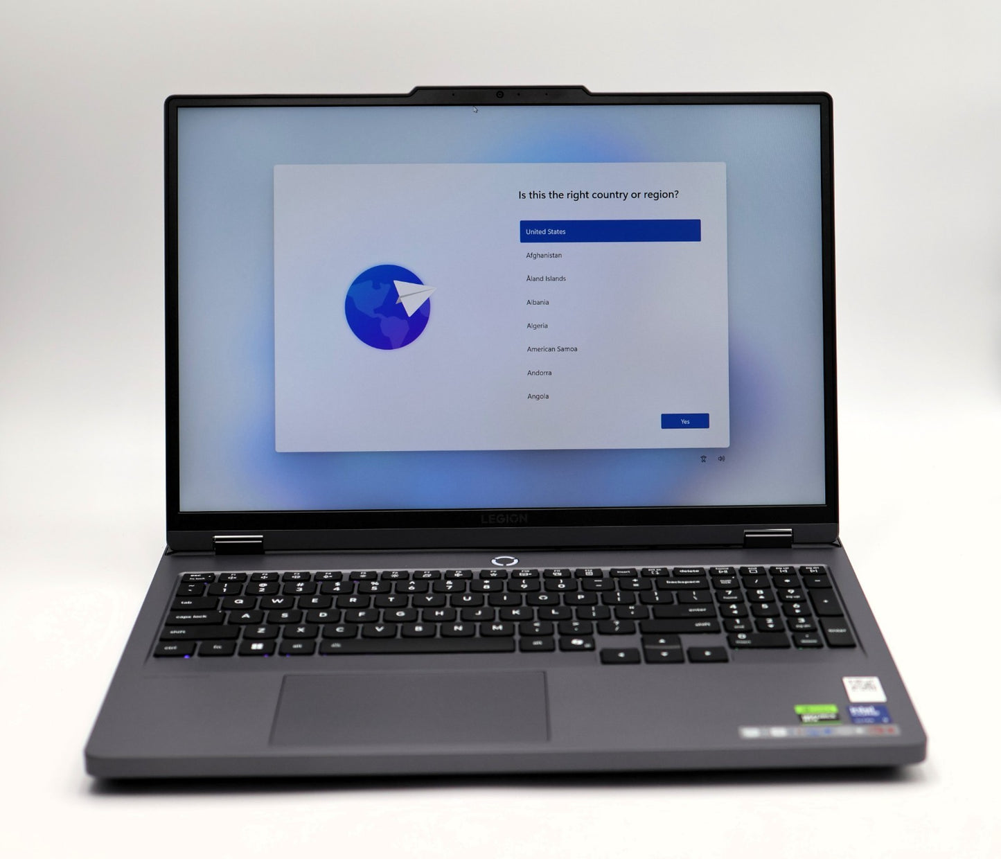Lenovo Legion 5 16IAX10 16" Ultra 9 275HX 32GB 1TB SSD RTX 5060 W11H LENOVO WTY