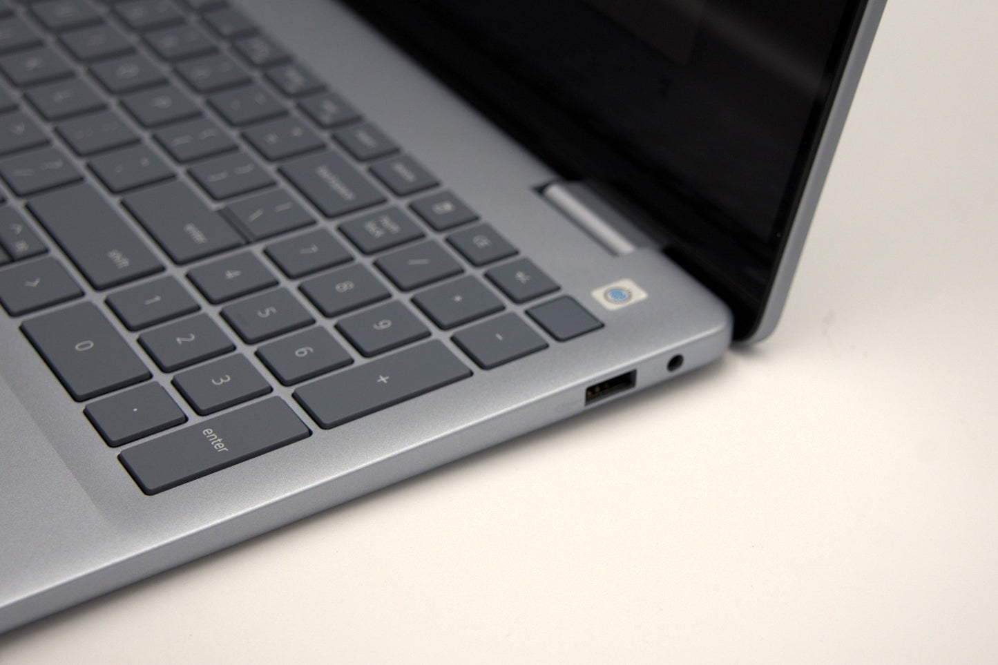 Dell Plus 16" 1920x1200 Touch Ultra 9 288V 32GB 1TB SSD W11H