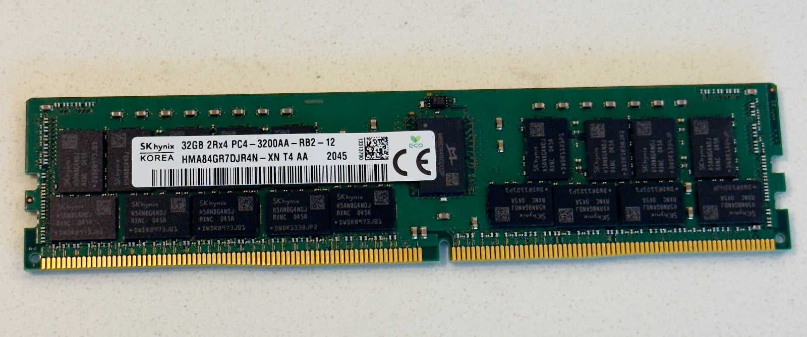 SK HYNIX 32GB 2Rx4 PC4-3200AA-RB2 HMA84GR7DJR4N-XN-T4-AA 2045