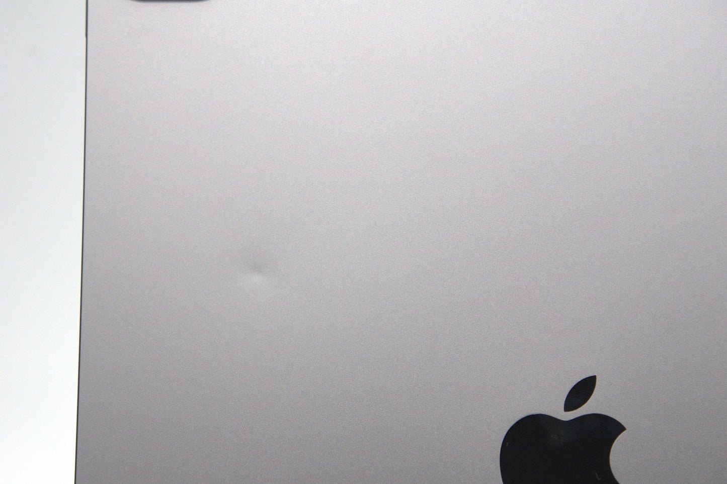 Apple iPad Pro 12.9‑inch 6th Gen M2 | 256GB WiFi | Space Gray  1 year warranty!