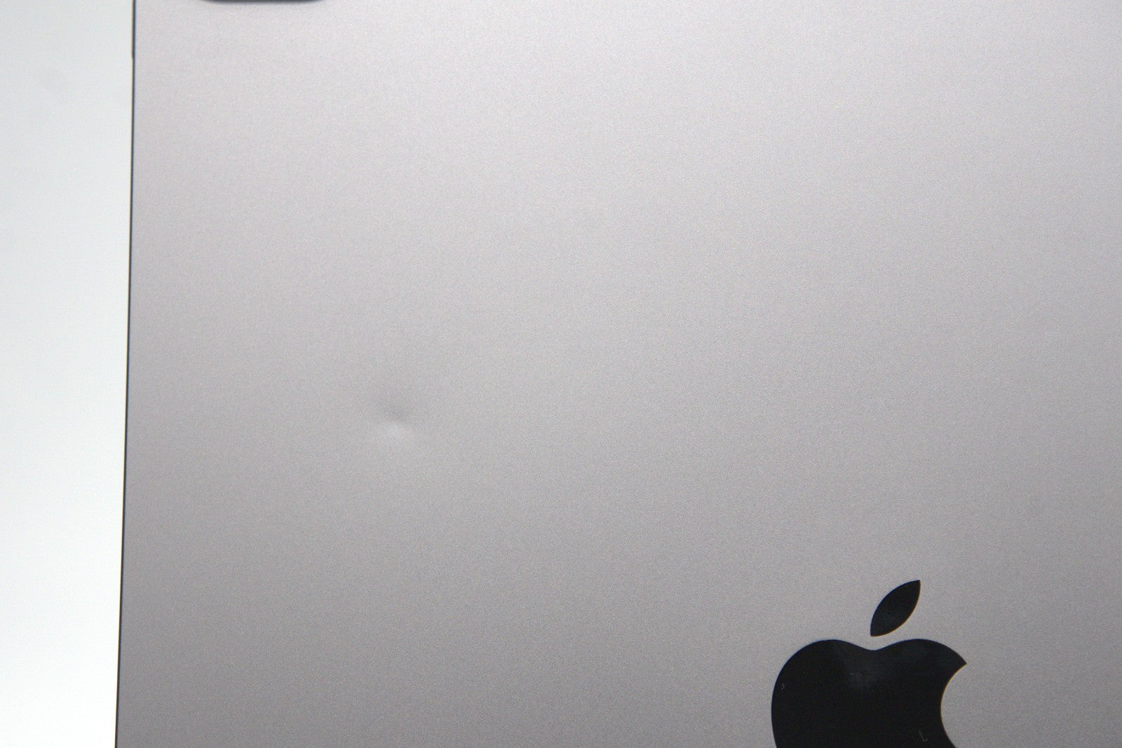 Apple iPad Pro 12.9‑inch 6th Gen M2 | 256GB WiFi | Space Gray  1 year warranty!