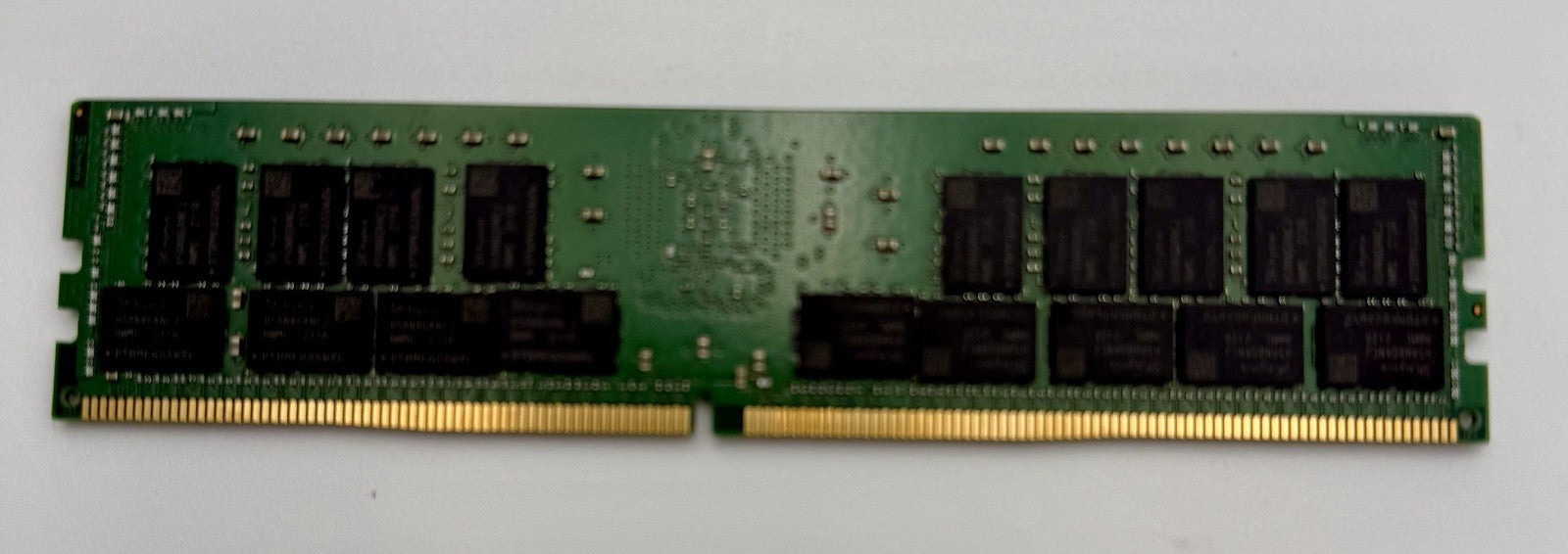 SK Hynix 32GB DIMM DDR4 RAM 2RX4 PC4-2933Y-RB2-12 DDR4 288PIN ECC Server Memory