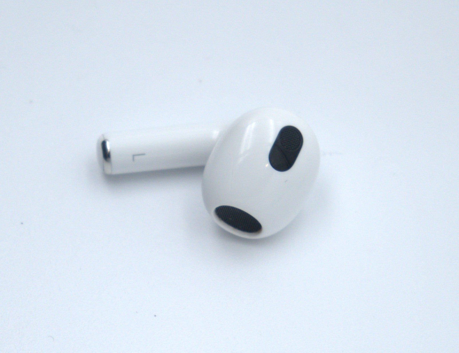 Apple AirPods 3rd Gen – Genuine Right, Left, or Wireless Charging Case | Good!