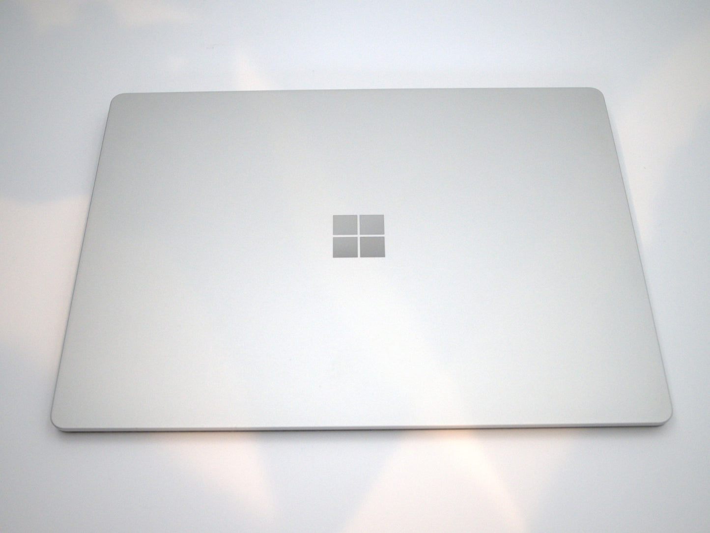 Microsoft Surface Laptop 2 – Intel i5 8250 | 256GB SSD | 8GB RAM| Warranty
