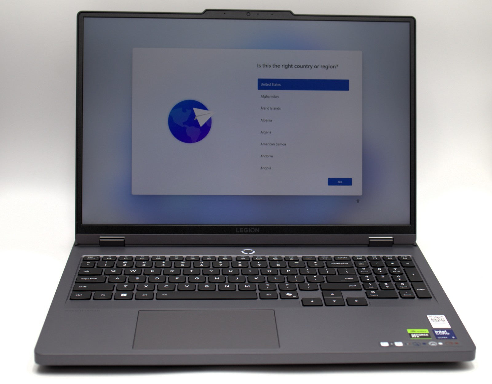 Lenovo Legion 5 16IAX10 16" Ultra 9 275HX 32GB 1TB SSD RTX 5060 W11H