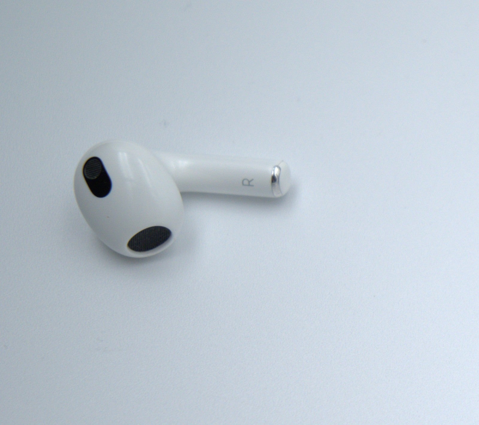 Apple AirPods 3rd Gen – Genuine Right, Left, or Wireless Charging Case | Good!