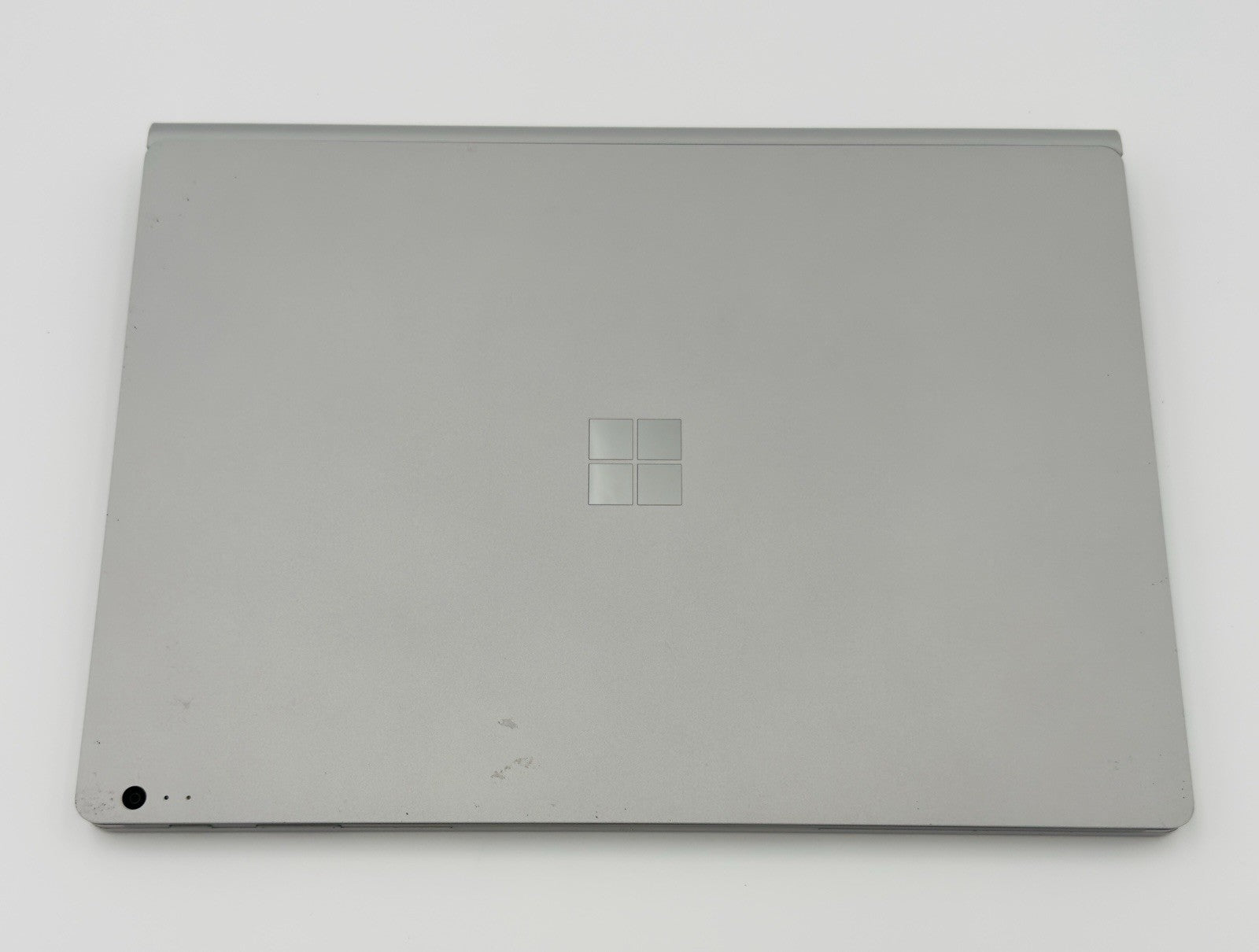 Microsoft Surface Book 13.5" i5 8GB 256GB SSD - Model 1703 - Silver - Good