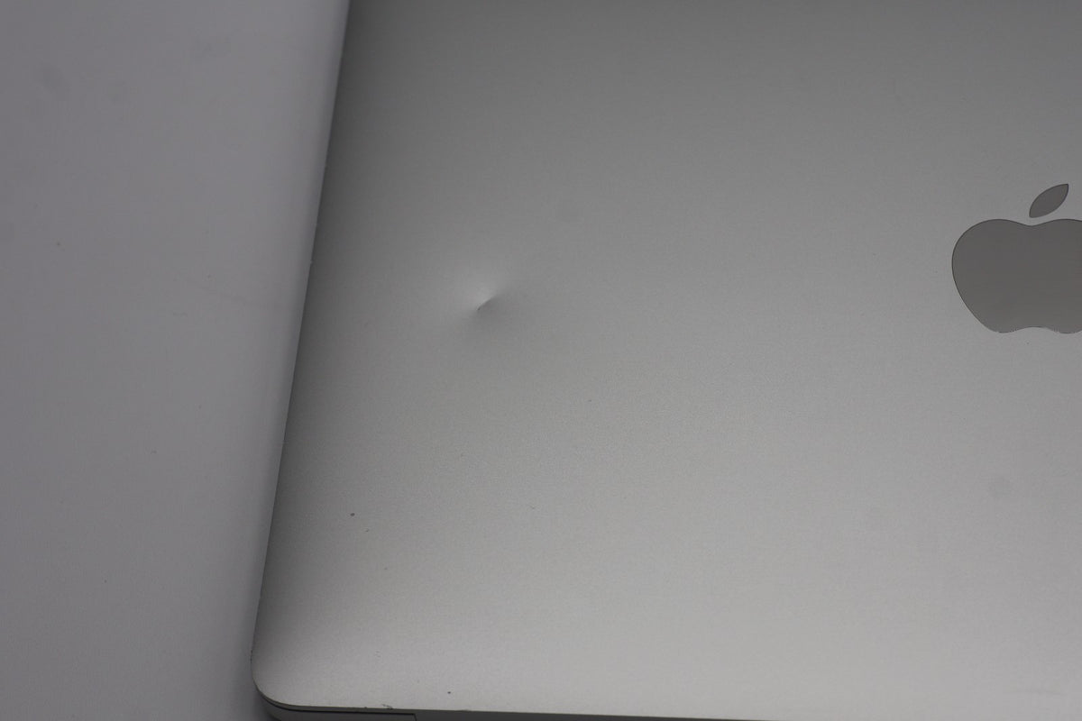 Apple MacBook Pro 13.3" 2022 M2 8GB 256GB SSD 10C GPU Silver MNEP3LL/A Touch Bar