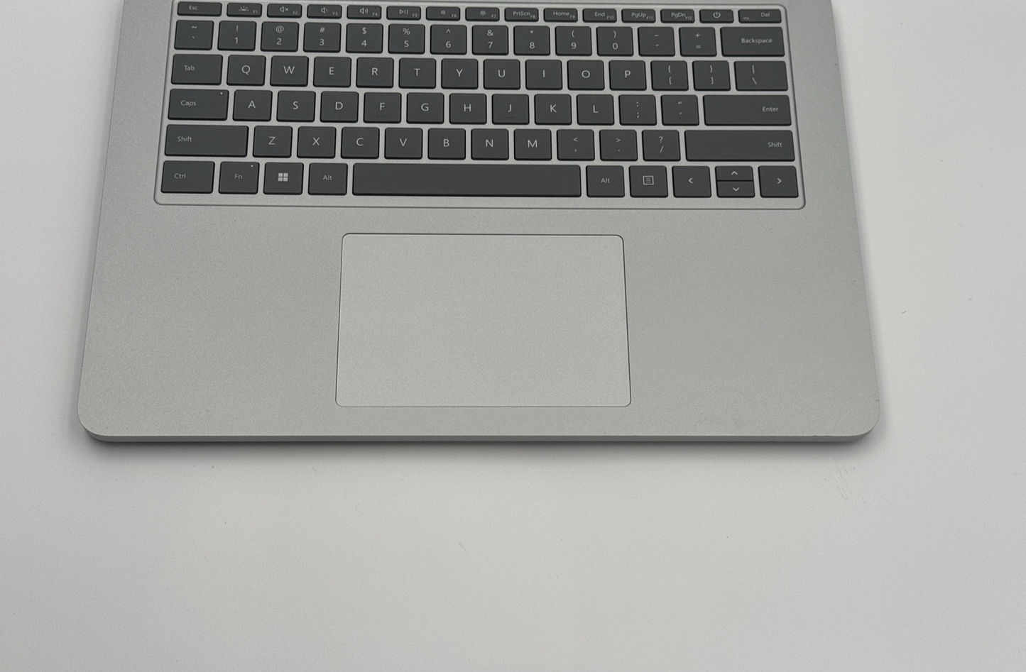 Microsoft Surface Laptop Studio – 14" 2K Touch | i5 | 16GB | 256GB SSD