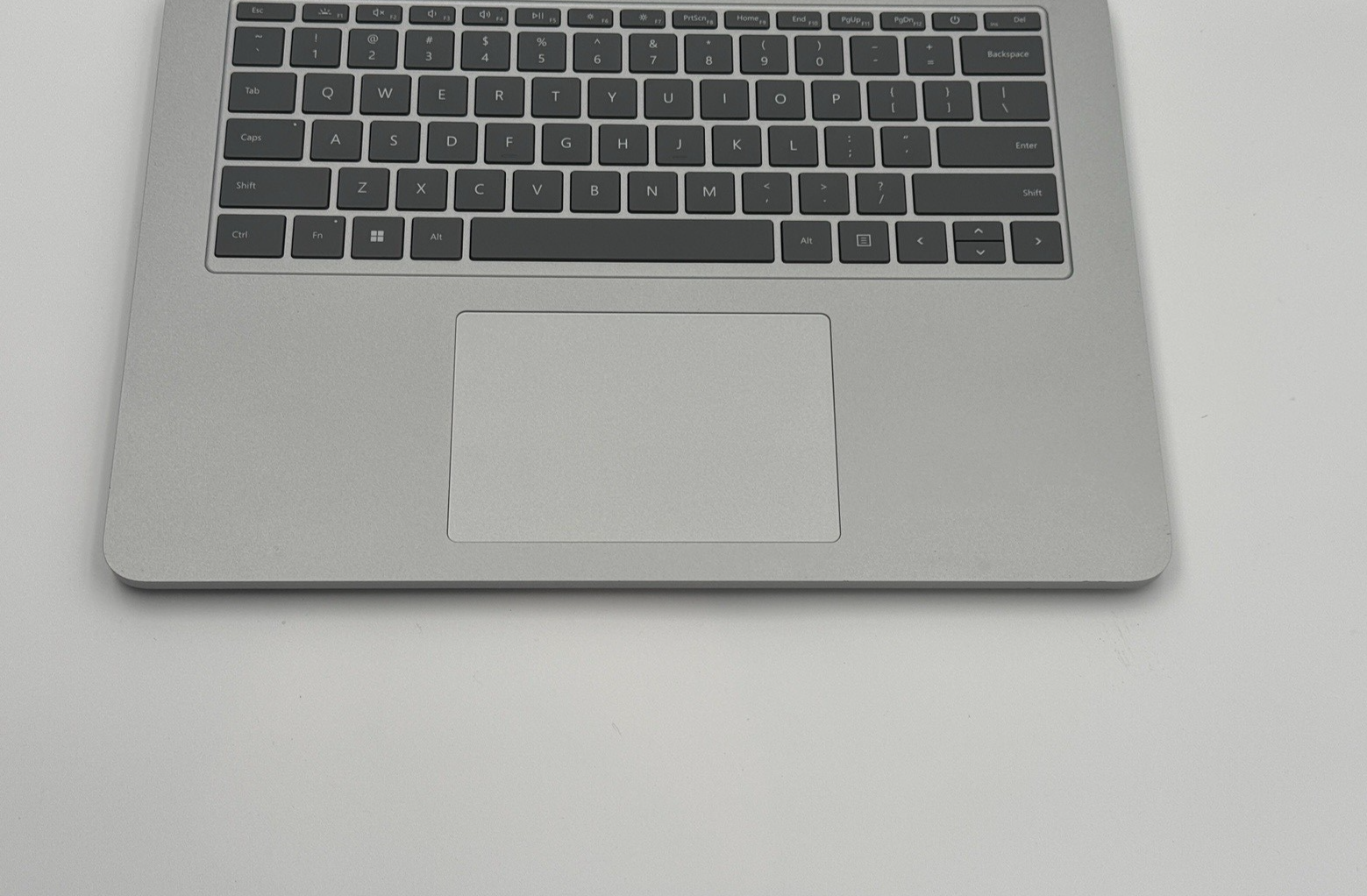 Microsoft Surface Laptop Studio – 14" 2K Touch | i5 | 16GB | 256GB SSD