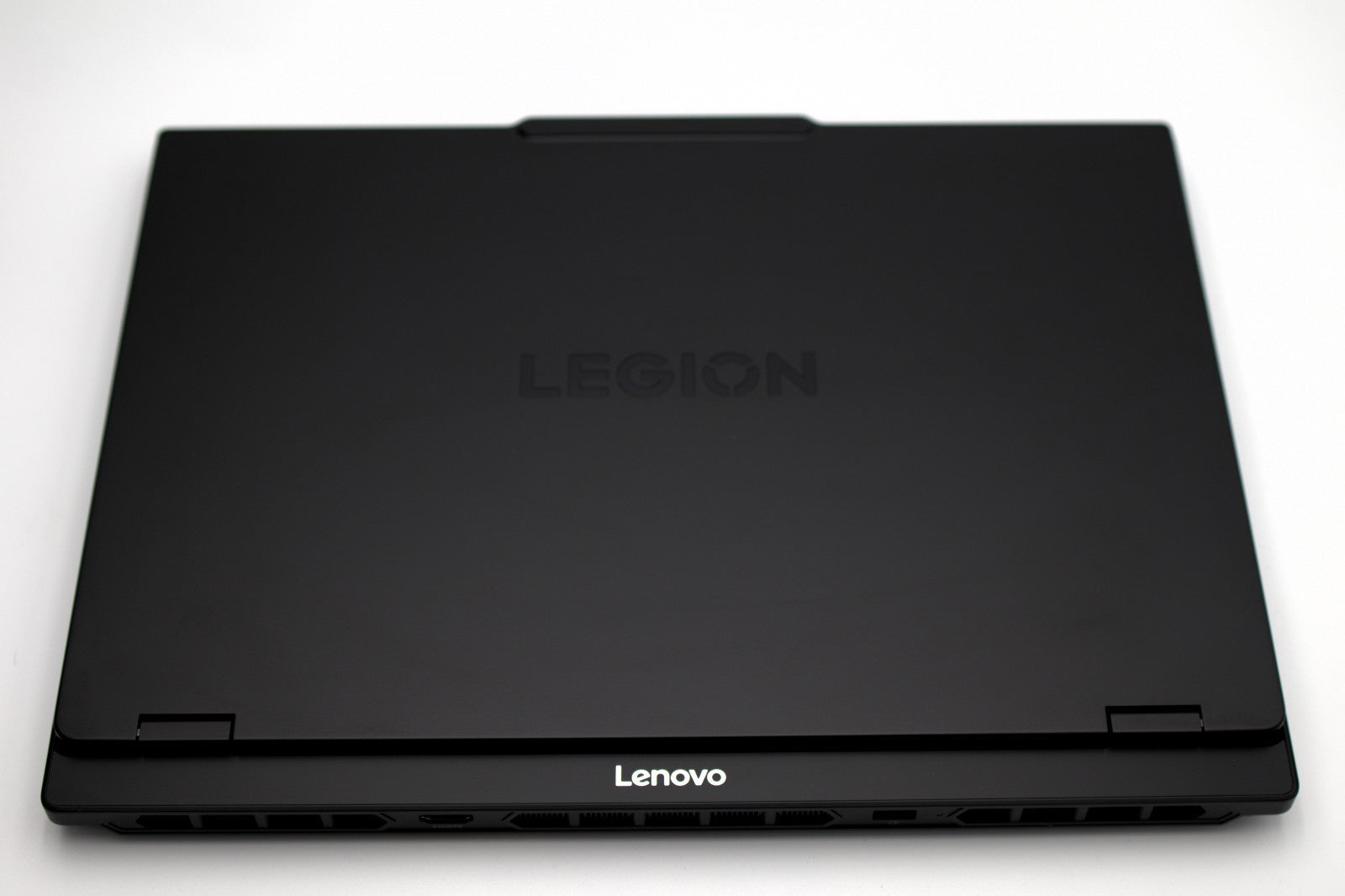 Lenovo Legion 5i 15.1" WQXGA Intel Ultra 9 275HX 32GB 2TB SSD RTX 5070 OLED W11H