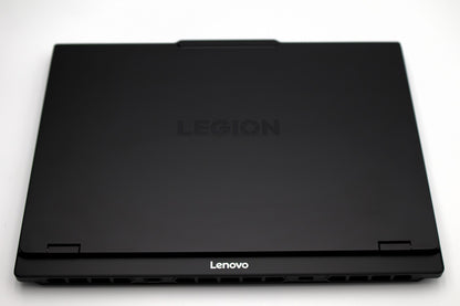 Lenovo Legion 5i 15.1" WQXGA Intel Ultra 9 275HX 32GB 2TB SSD RTX 5070 OLED W11H