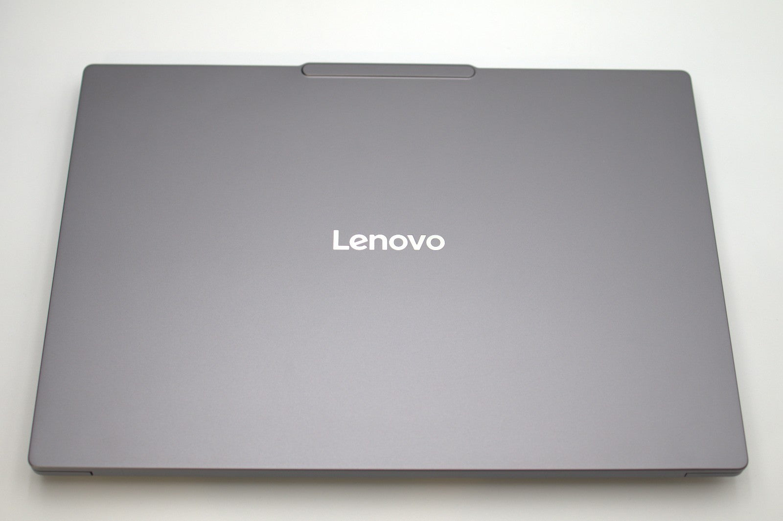 Lenovo IdeaPad Pro 5 16IAH10 16" 2.8K Touch Ultra 9 285H 32GB 1TB RTX 5050 W11H