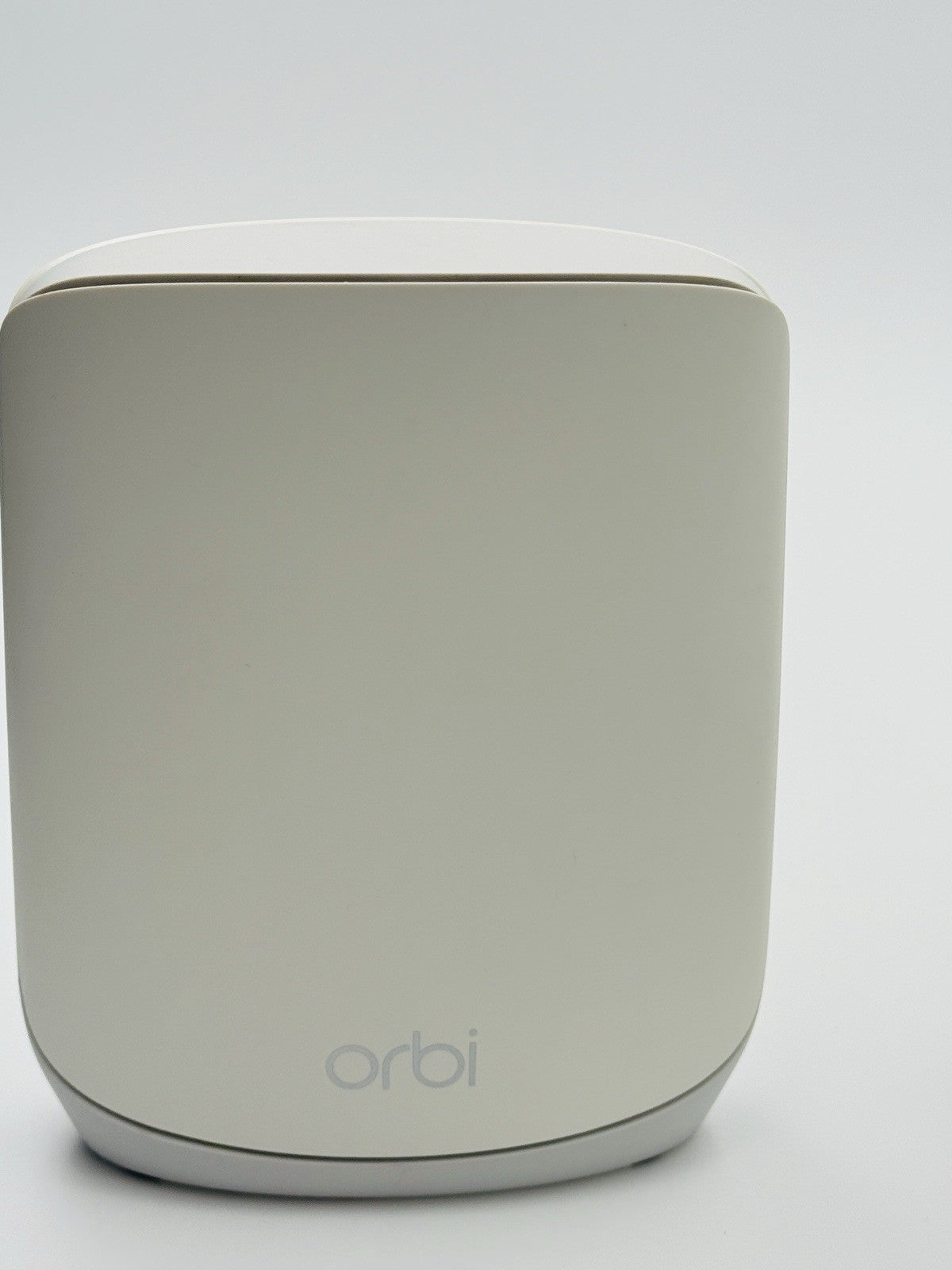 Netgear Orbi AX5400 Mesh Wi-Fi 6 – RBR760 + 2 Satellites | up to 7500 sq ft
