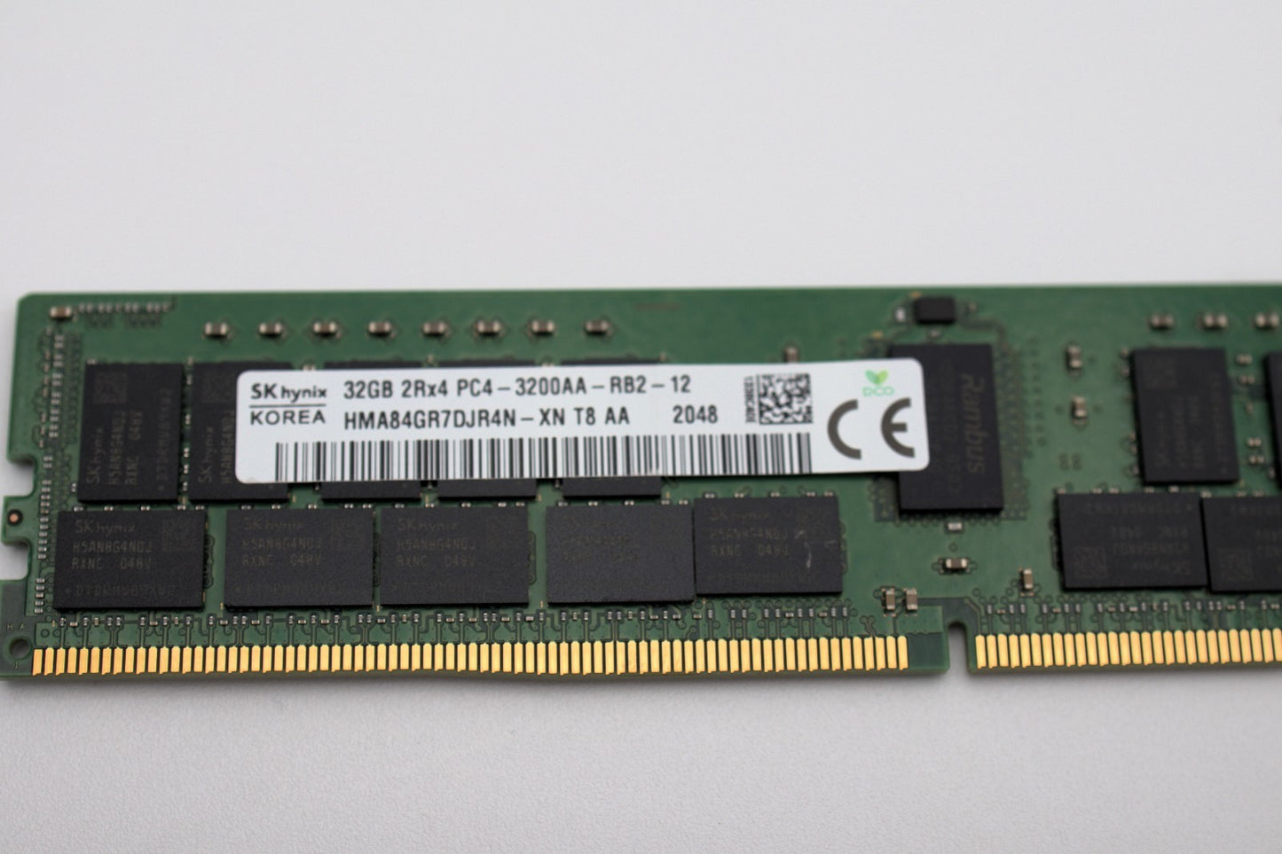 HYNIX 32GB (1X32GB) 2RX4 PC4-3200AA SERVER MEMORY HMA84GR7DJR4N-XN