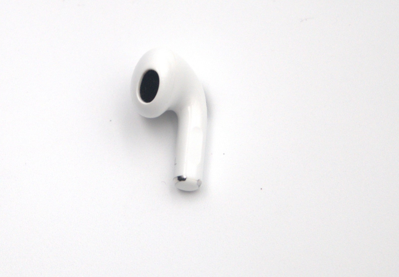 Apple AirPods 3rd Gen – Genuine Right, Left, or Wireless Charging Case | Good!