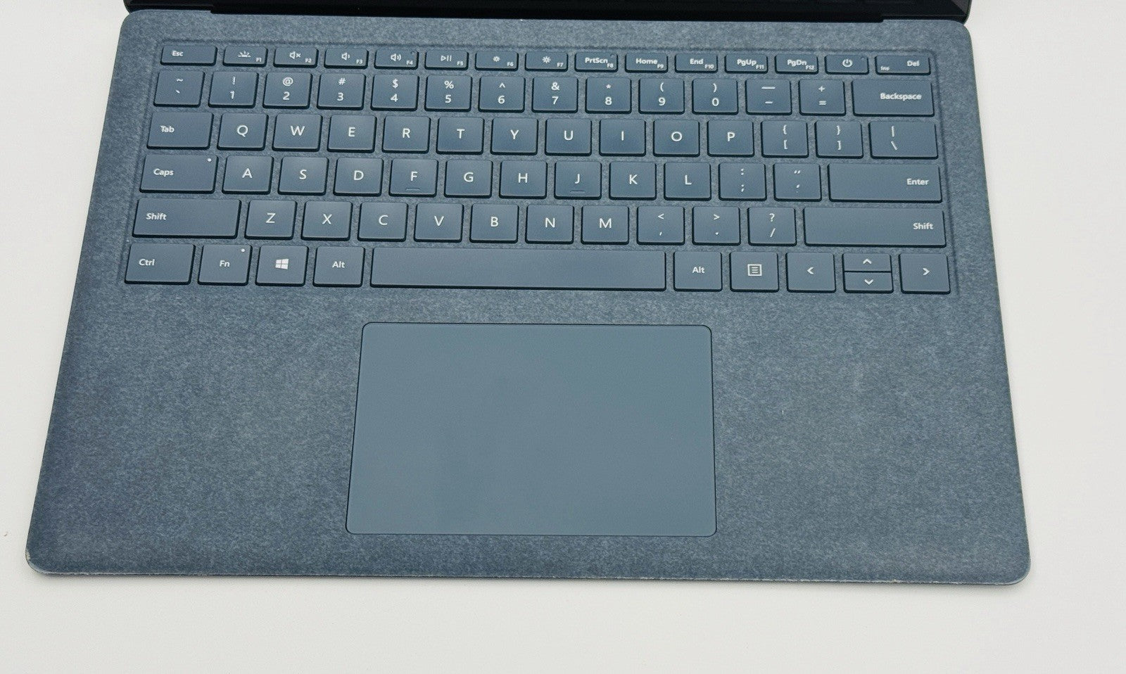 Microsoft Surface Laptop 3 – 13.5" Touch, i7, 16GB, 256GB SSD | Good Condition