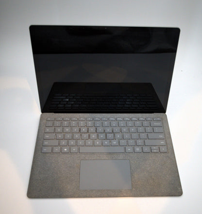 Microsoft Surface Laptop 2 – Intel i5 8250 | 256GB SSD | 8GB RAM| Warranty
