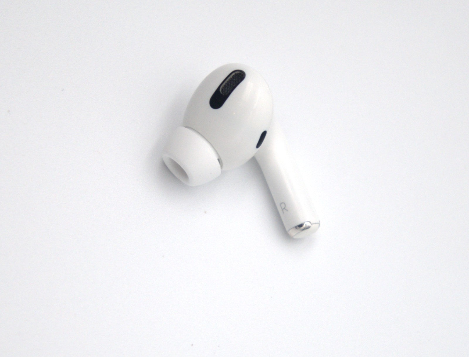 Genuine Apple AirPods Pro Gen 1 – OEM Replacement Left, Right, or Case | Good
