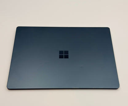 Microsoft Surface Laptop 1769 – 13.5" i5, 8GB, 256GB SSD | Windows 11 | Warranty