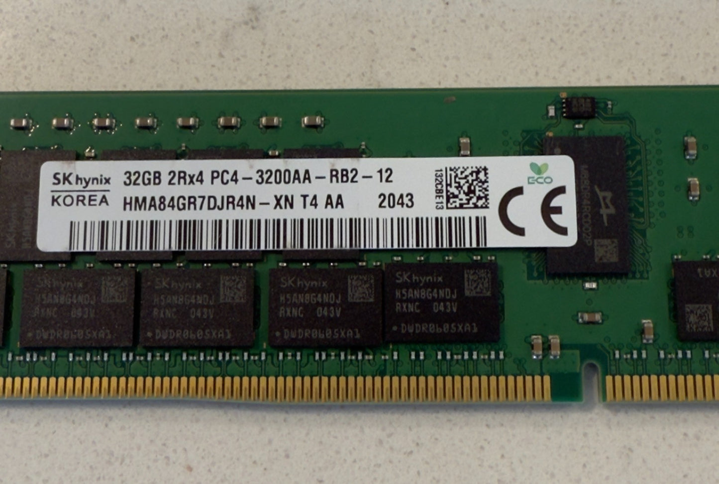 SK HYNIX 32GB 2RX4 PC4-3200AA-RB2 HMA84GR7DJR4N-XN-T4-AA 2043