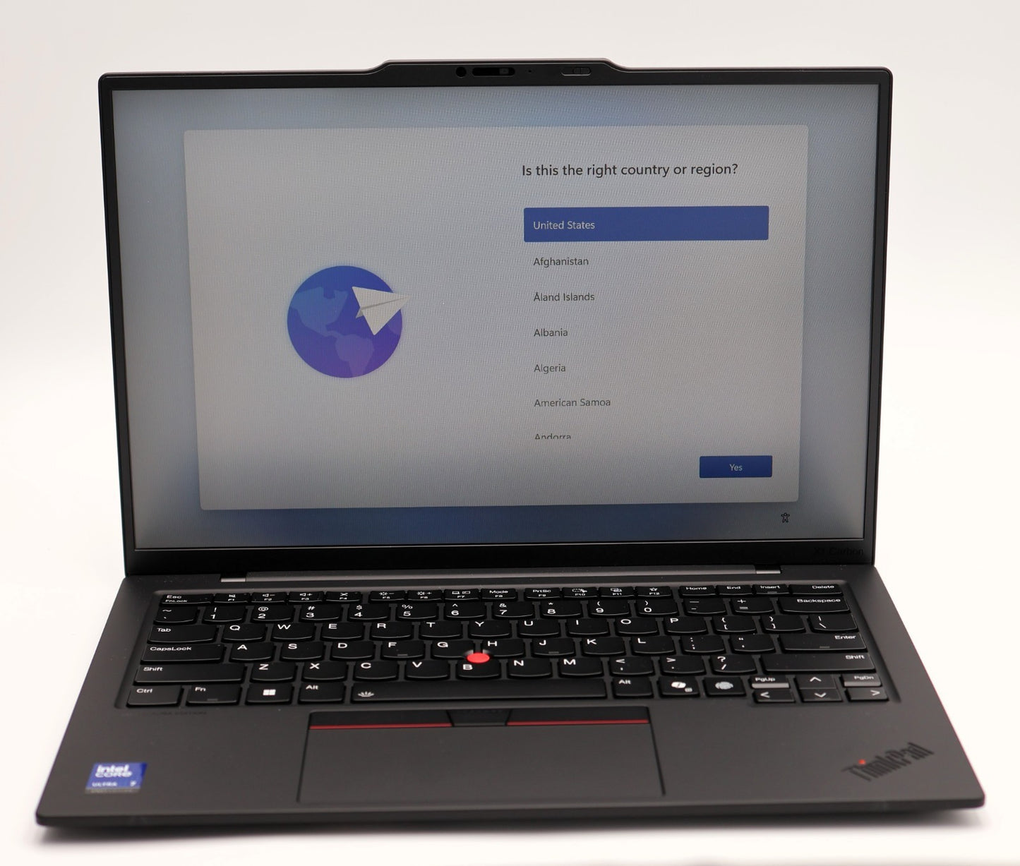 Lenovo Thinkpad X1 Carbon G13 14" Laptop Core Ultra 7 258V 32GB RAM 1TB SSD W11