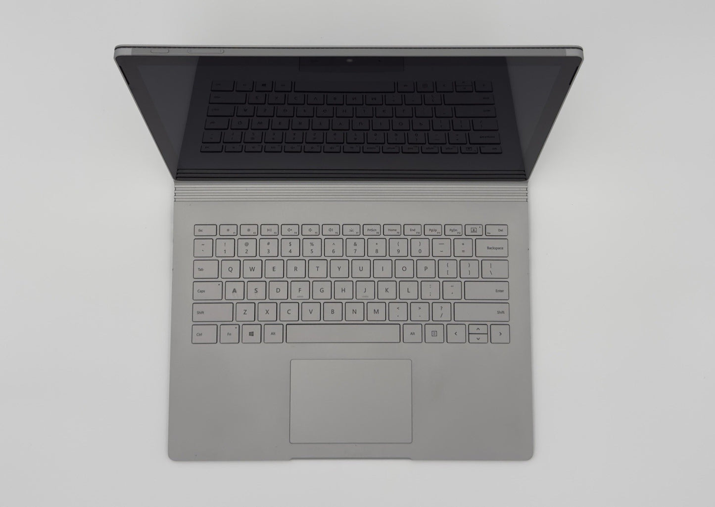 Microsoft Surface Book 13.5" i5 8GB 256GB SSD - Model 1703 - Silver - Good