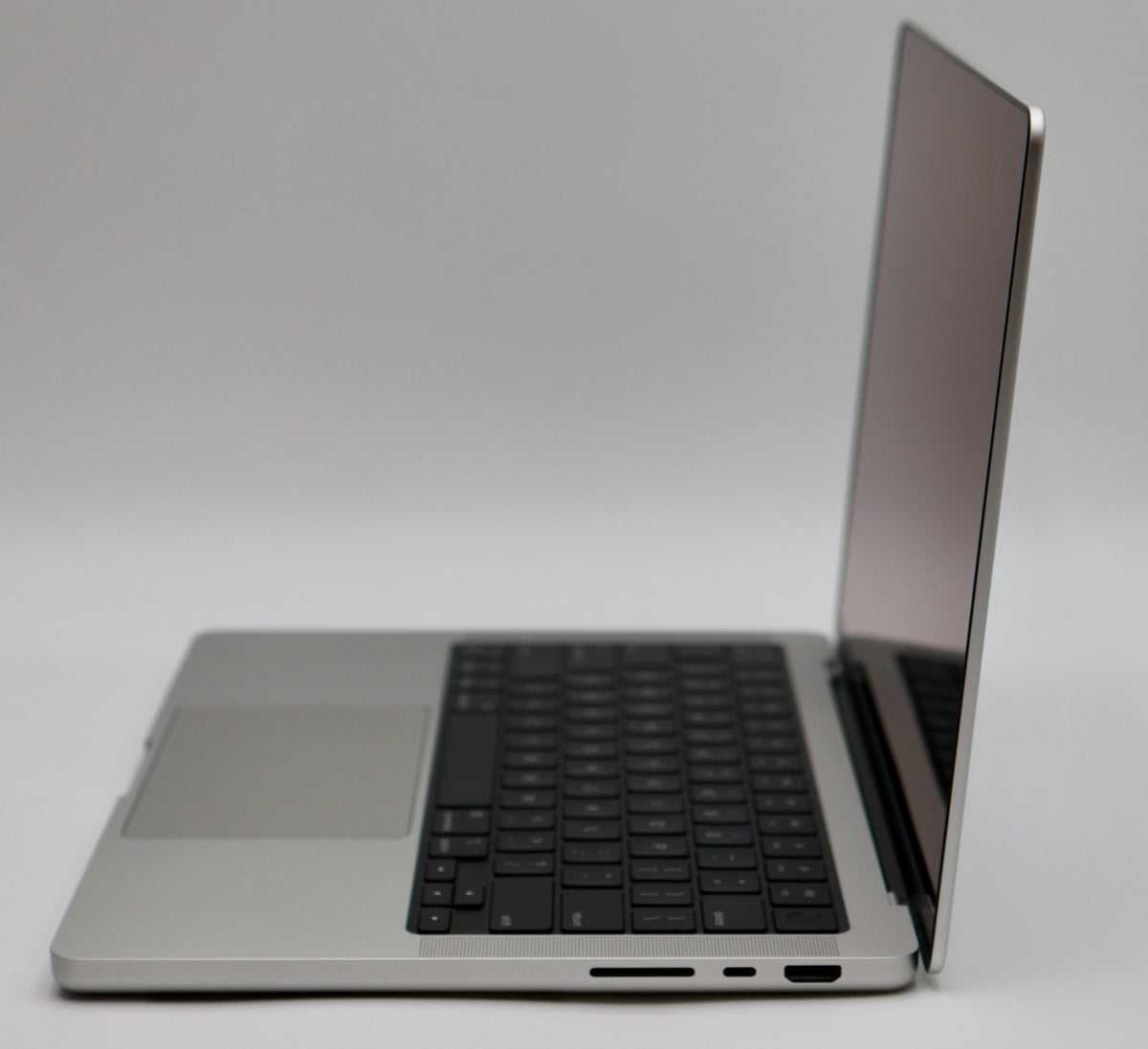 Apple MacBook Pro 14" 2023 M2 Pro 10C/16C 16GB 512GB SSD Silver MPHH3LL/A