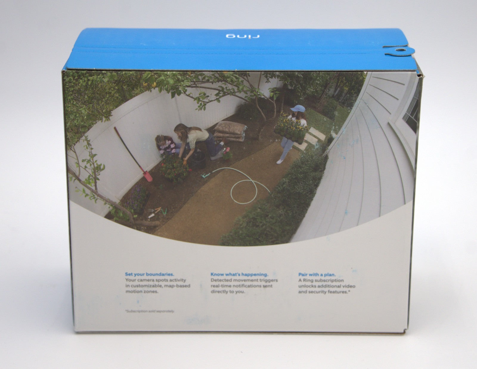 Ring Outdoor Cam Pro 4K Retinal Plug‑In Security Camera Wide Angle Black SEALED