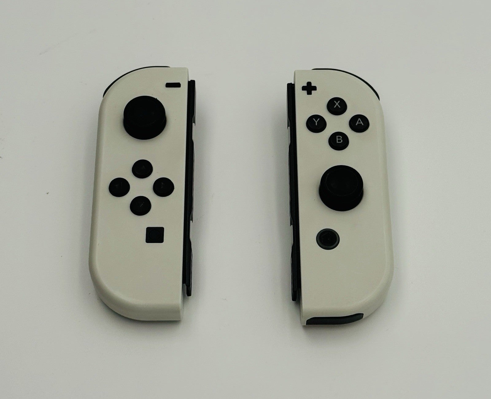 Nintendo Switch OLED Joy-Con – White | OEM Controller Replacement