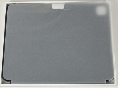 Apple Magic Keyboard for iPad Pro 13" (M4) – Black, US English – Touchpad & Back