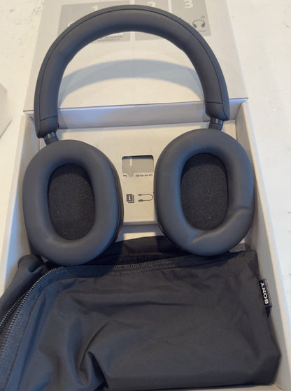 🔥 Sony WH-1000XM5/B Wireless Noise Canceling Over-Ear Headphones - w/Case