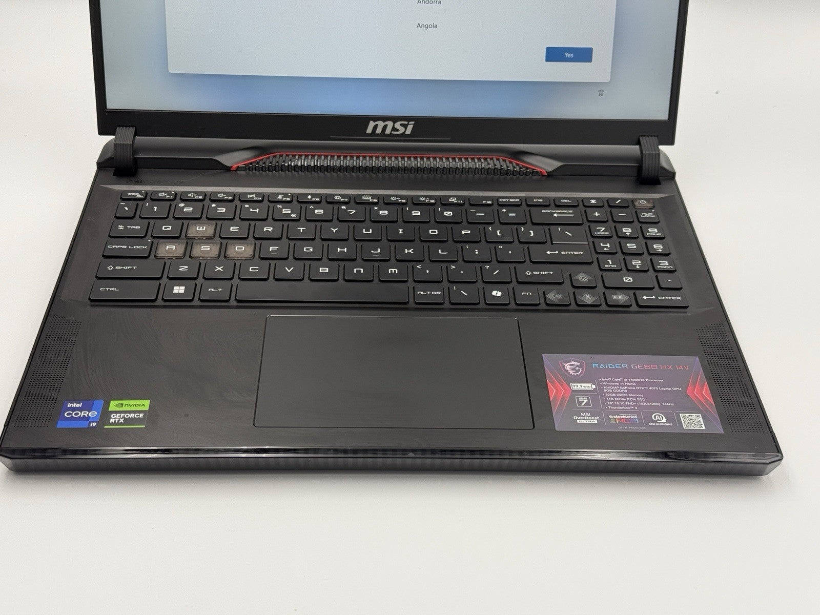 MSI Raider 16" – i9-14900HX, 32GB RAM, 1TB SSD, NVIDIA RTX 4070 | FHD+ 144Hz