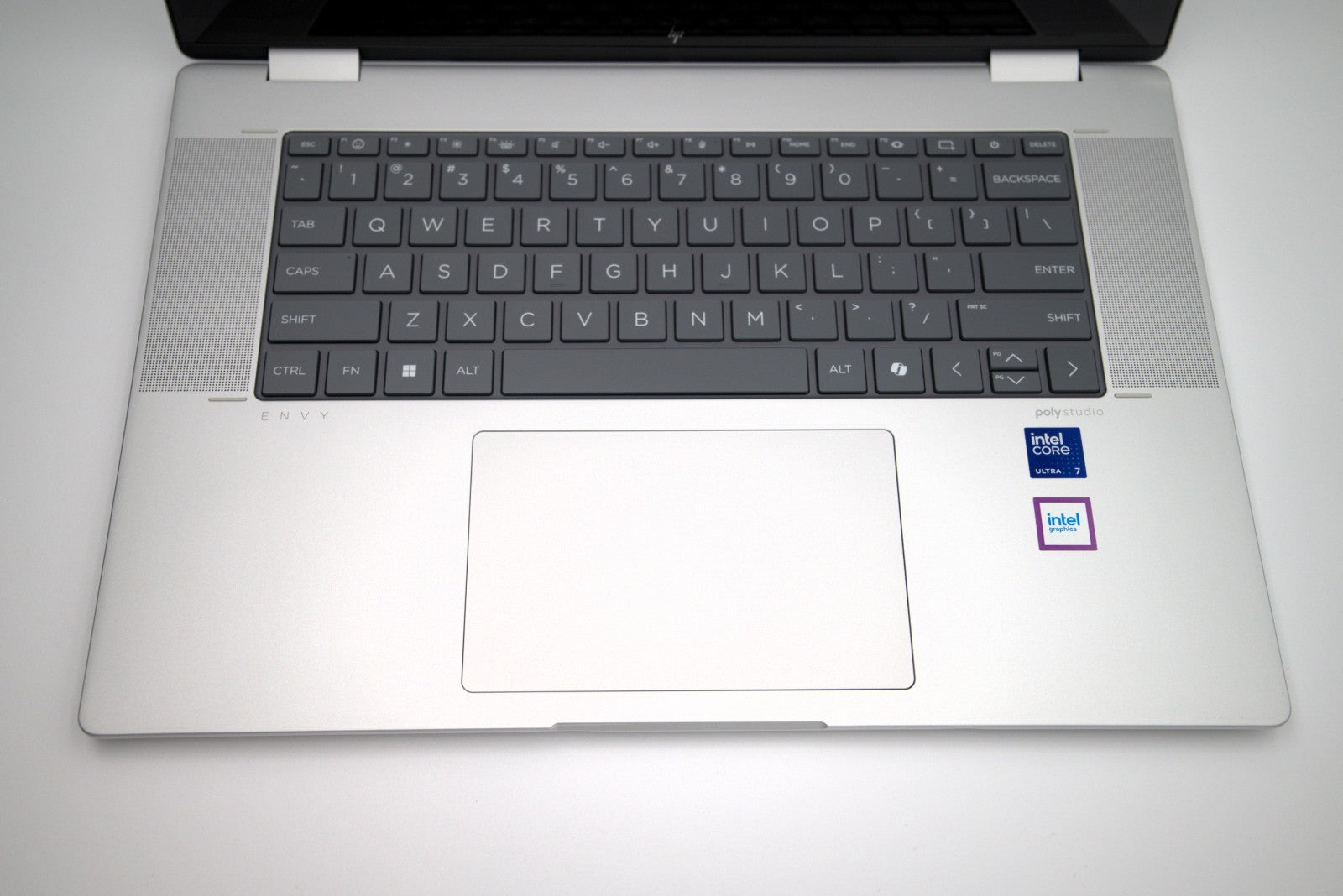 HP ENVY Laptop  x360 2-in-1 – 16" Ultra 7 155U, 16GB, 1TB SSD | 2K touch |