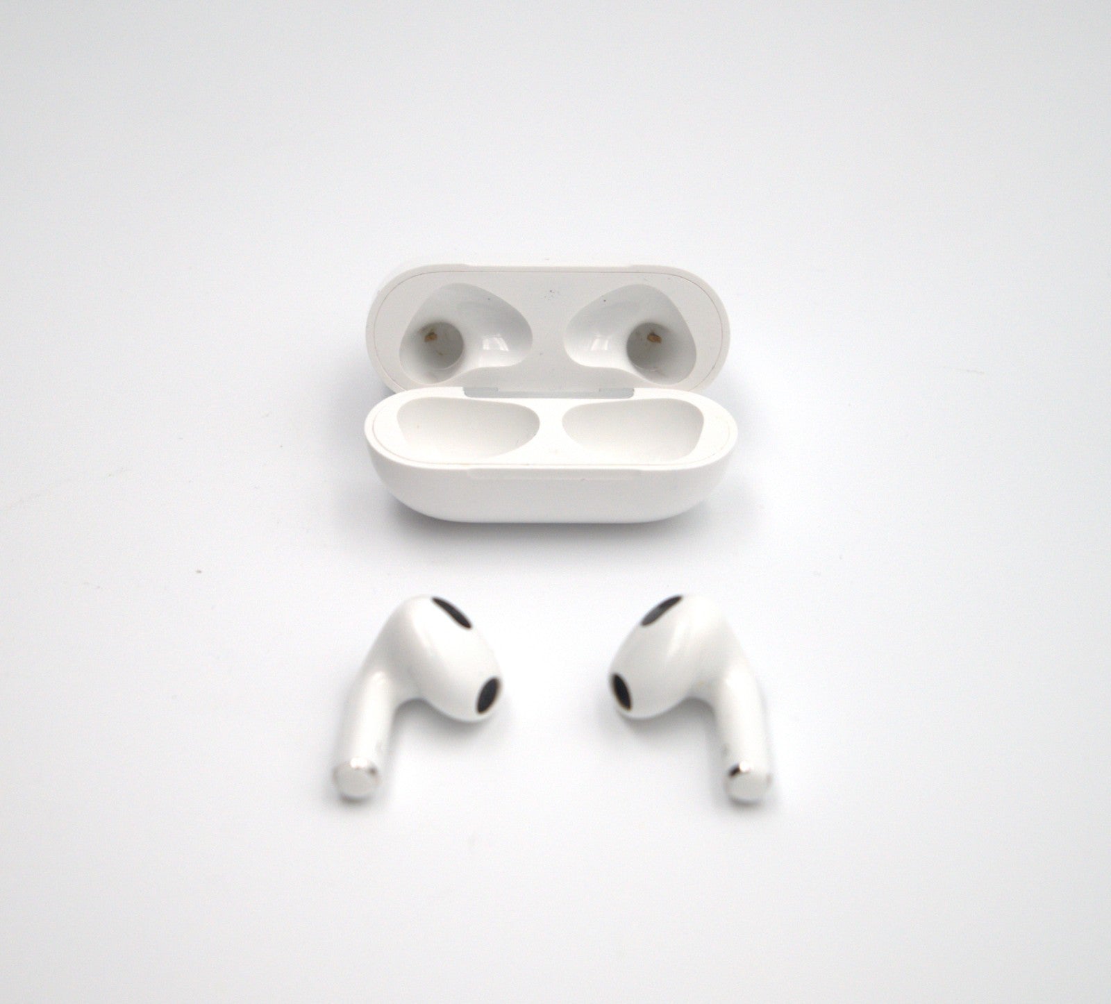 Apple AirPods 3rd Generation In-Ear Headset MagSafe Charger- 1 Year Warranty!